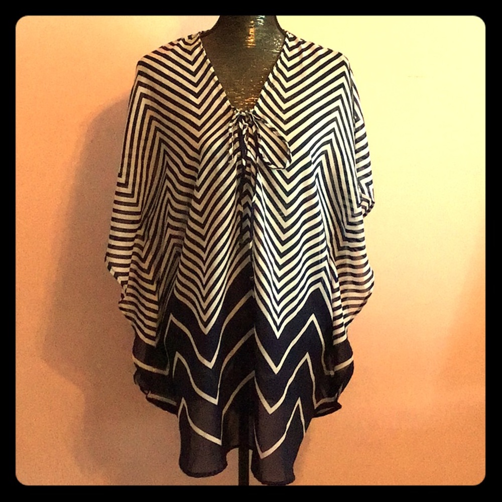 Navy/White Sheer Tunic Club Z Collection